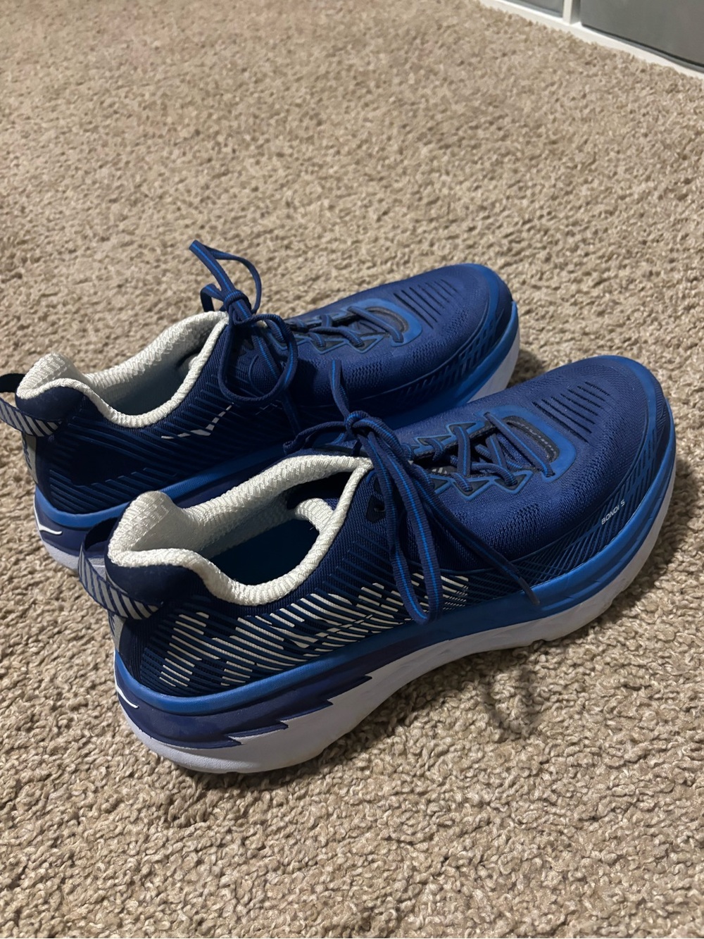 Men’s Hoka Bondi